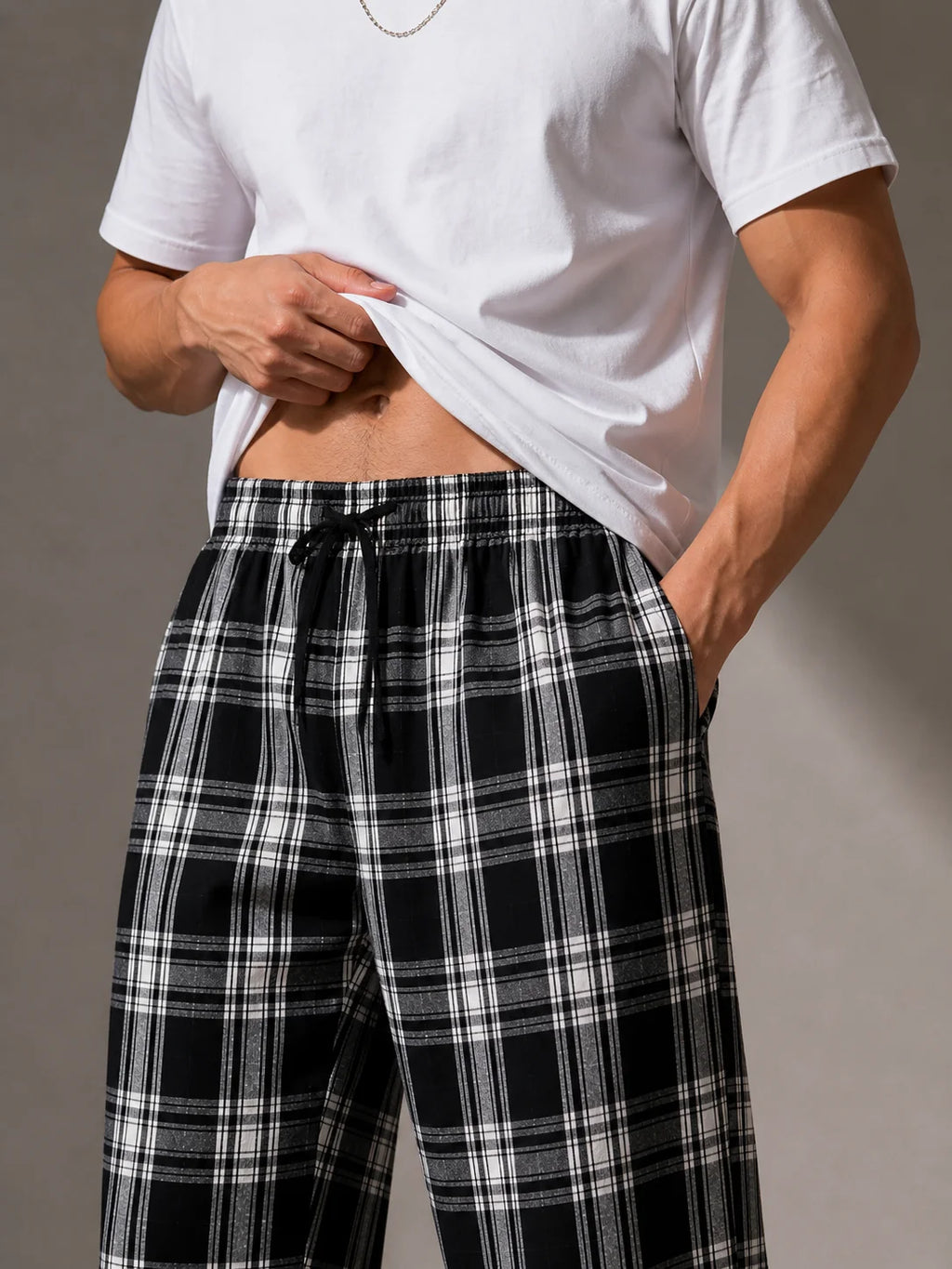 Unisex Baggy Classic Check Lower – Black/White