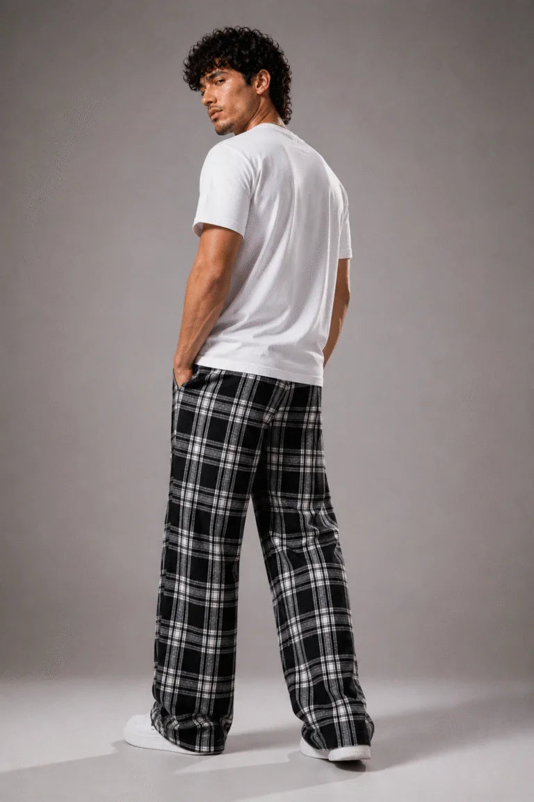 Unisex Baggy Classic Check Lower – Black/White